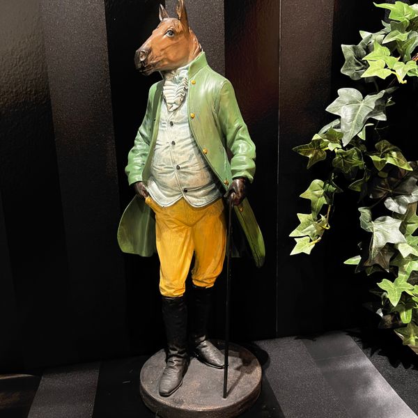 Bilde av Sir Horse Standing Kare Design 44cm